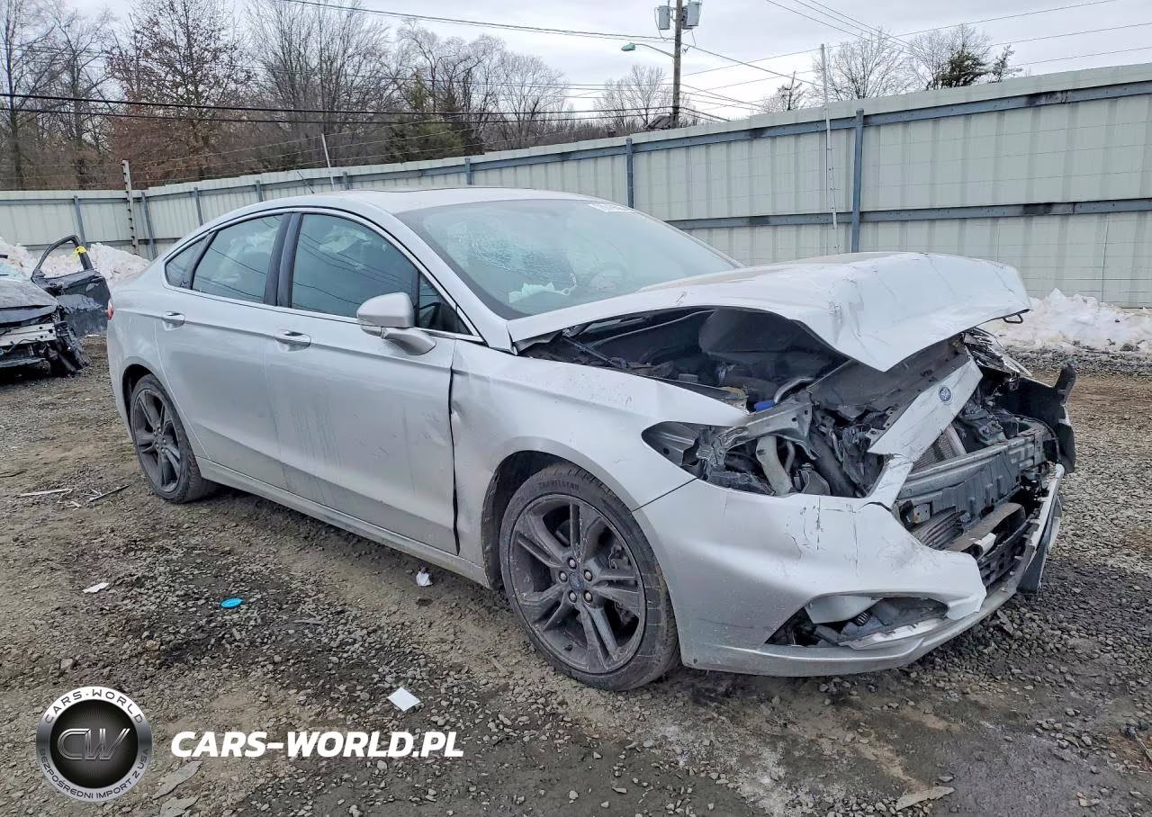 2018 Ford Fusion Sport VIN:3FA6P0VP4JR183003 - 4