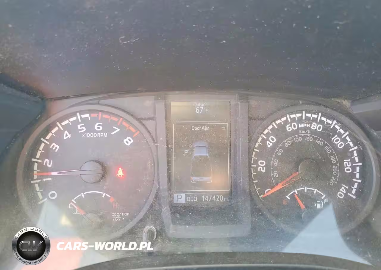 2019 Toyota Tacoma Sr VIN:5TFRX5GN0KX155224 - 9