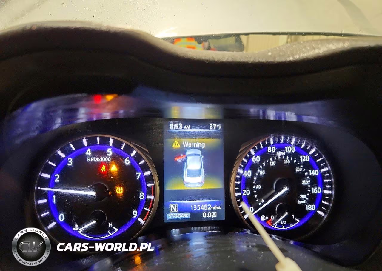 2014 Infiniti Q50 Base VIN:JN1BV7AR9EM689474 - 9