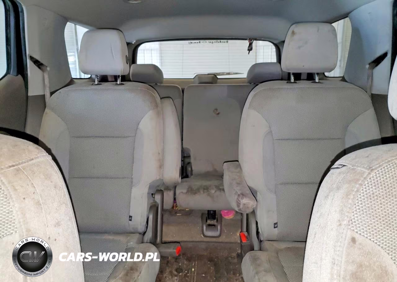 2018 Chevrolet Traverse Lt VIN:1GNEVGKW2JJ128499 - 10