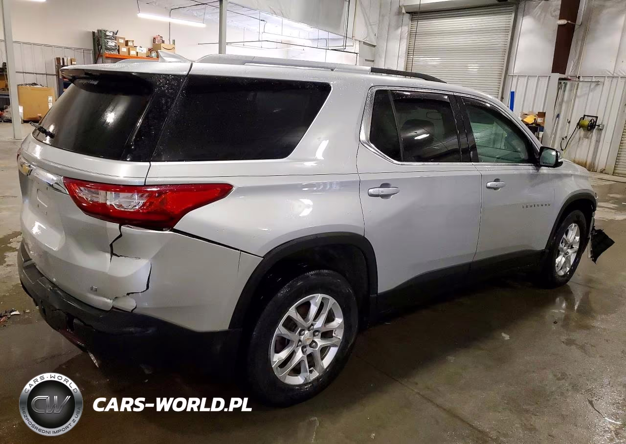 2018 Chevrolet Traverse Lt VIN:1GNEVGKW2JJ128499 - 3