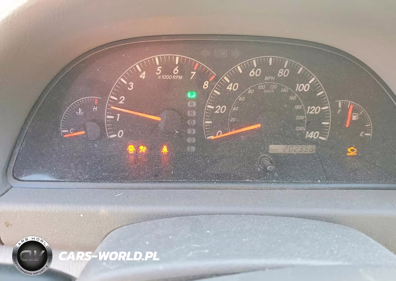 2005 Toyota Camry Le VIN:4T1BE32K15U516924 - 9