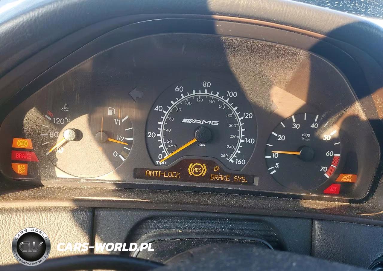 1999 Mercedes-Benz E 55 Amg VIN:WDBJF74H5XA907390 - 12