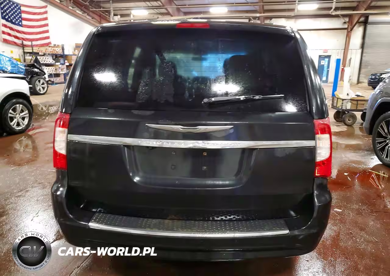 2011 Chrysler Town & Country Touring VIN:2A4RR5DG8BR607431 - 6
