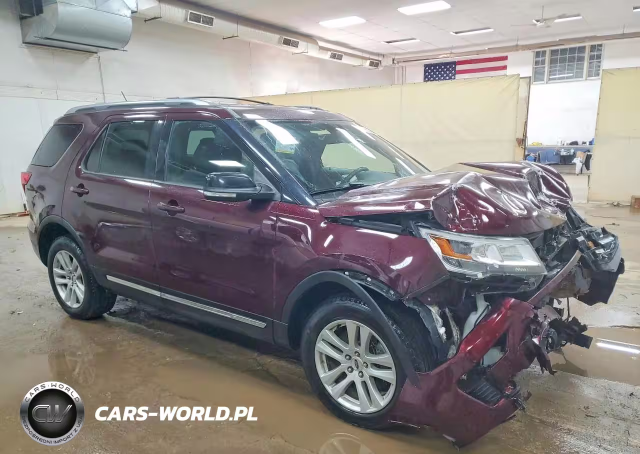 2018 Ford Explorer Xlt VIN:1FM5K8D86JGB06570 - 4