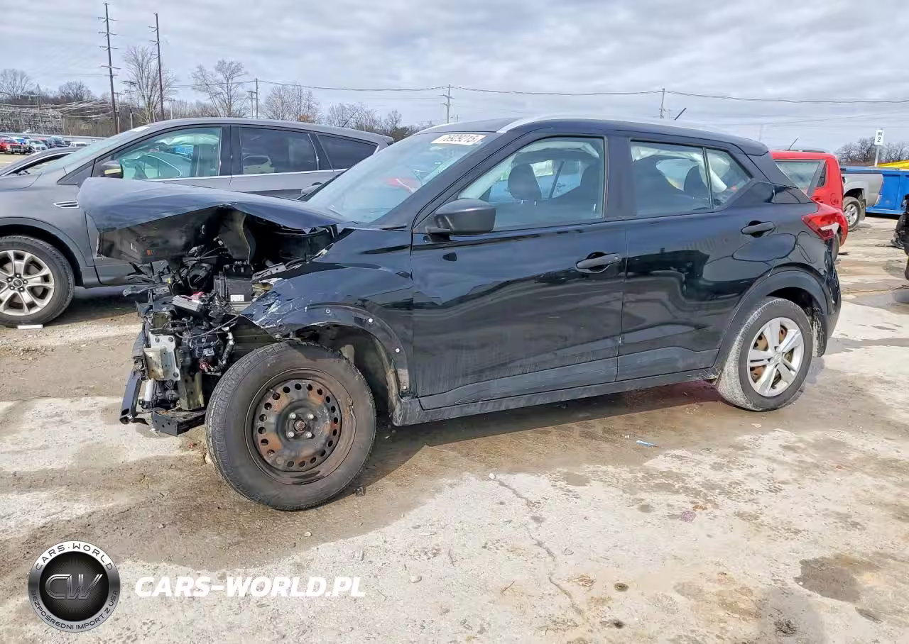 2018 Nissan Kicks S