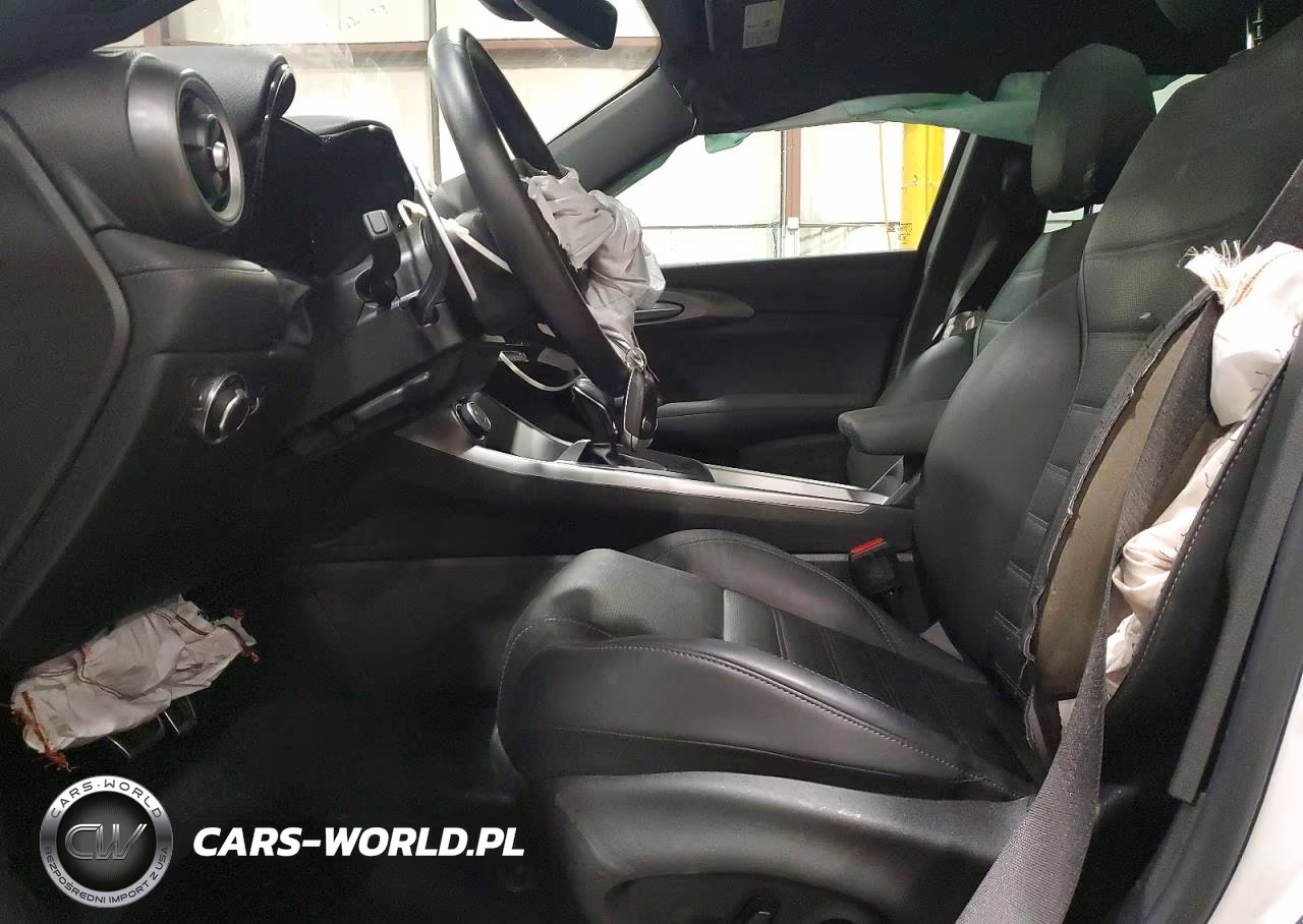 2024 Alfa Romeo Tonale Veloce VIN:ZASPATDW5R3035872 - 7