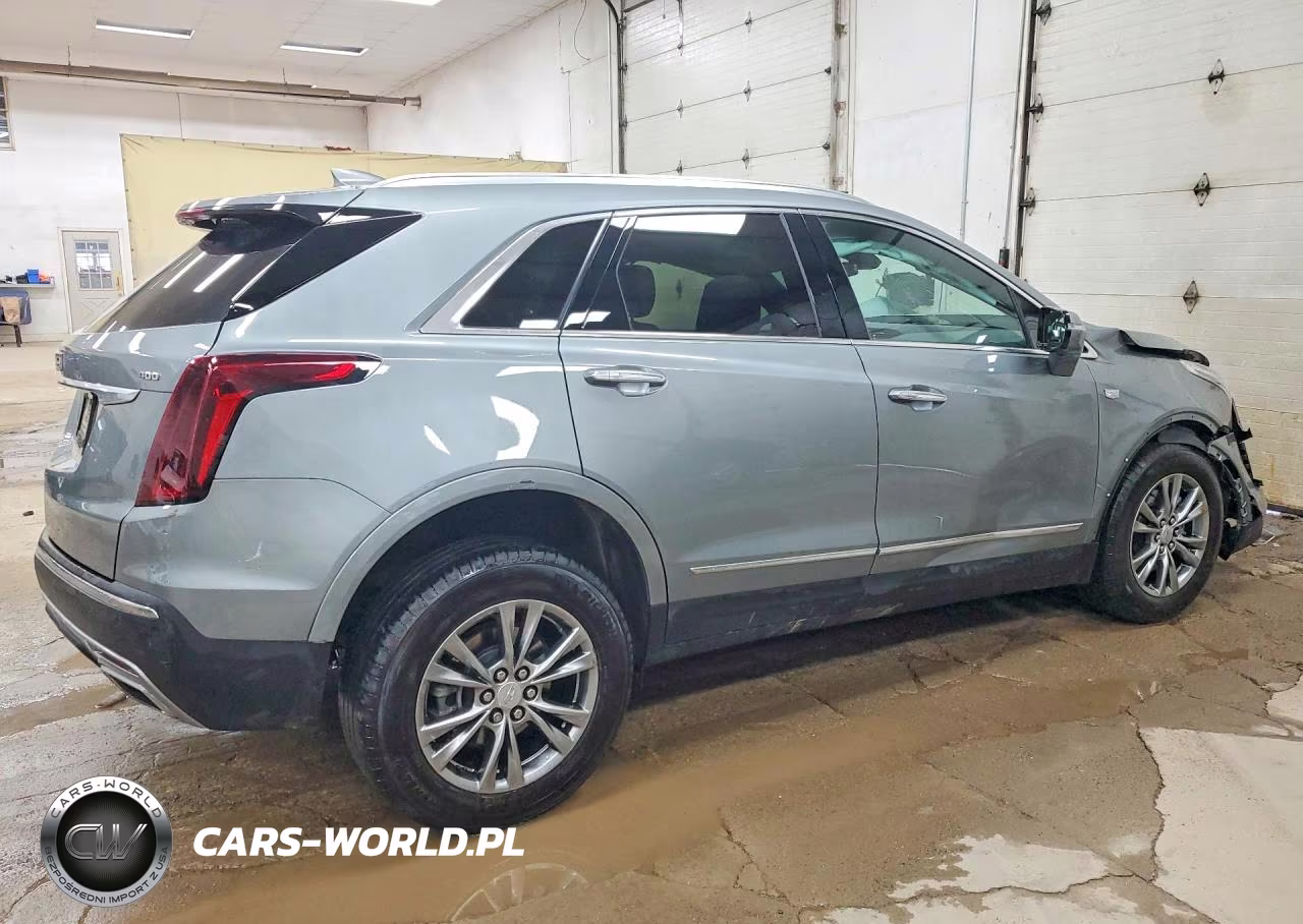 2023 Cadillac Xt5 Premium Luxury VIN:1GYKNDRSXPZ158044 - 3