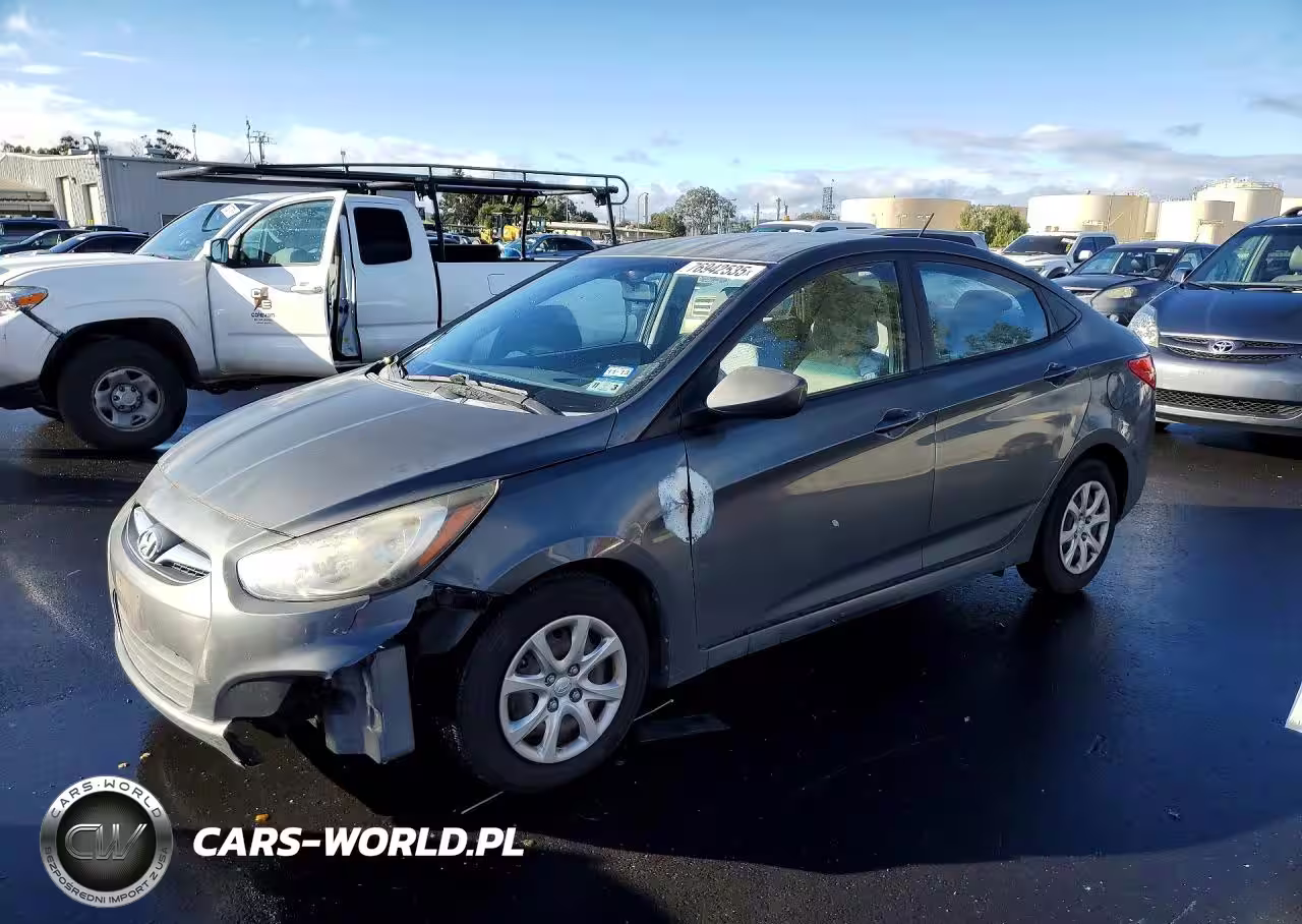 2012 Hyundai Accent Gls