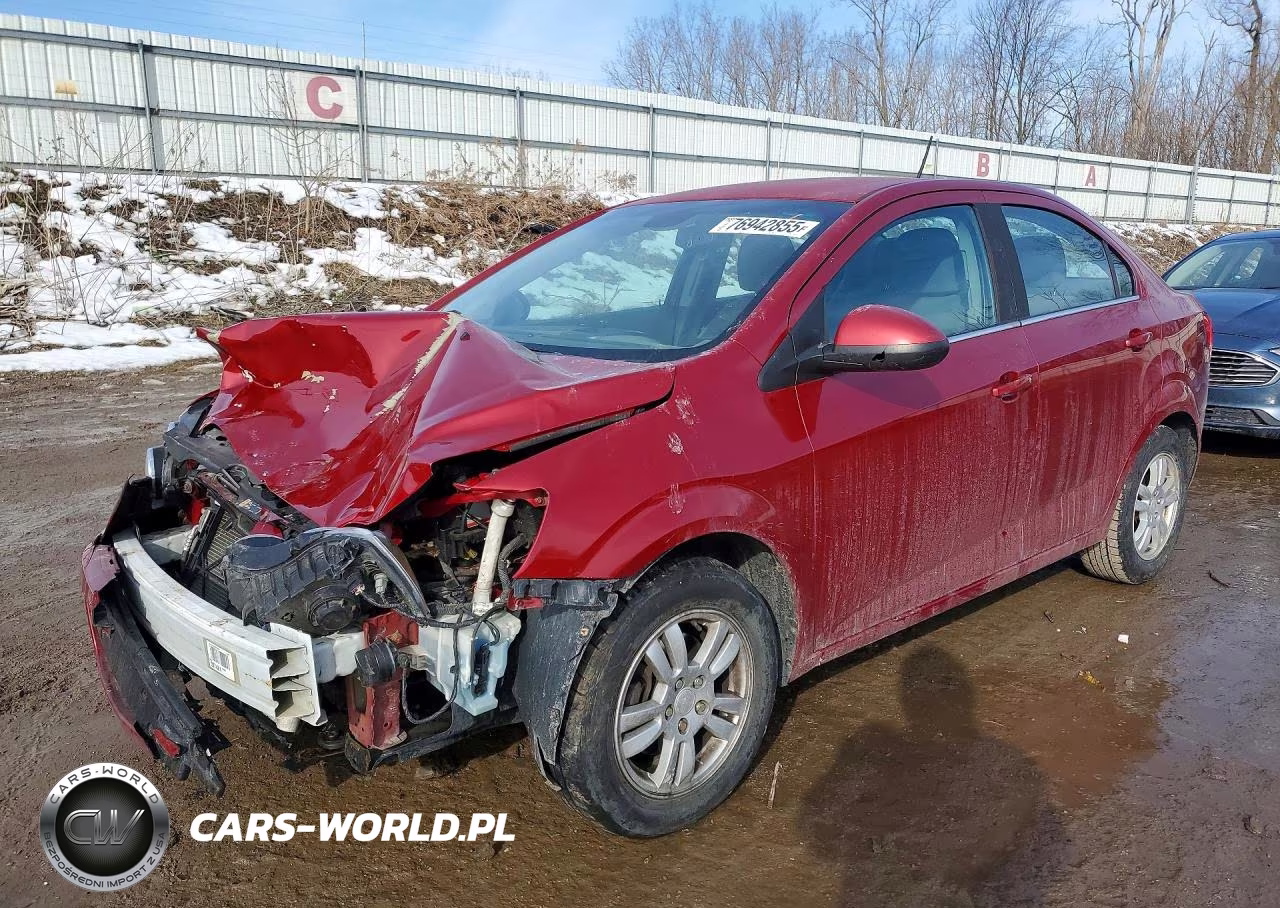 2013 Chevrolet Sonic Lt – zdjęcie 1 z 12