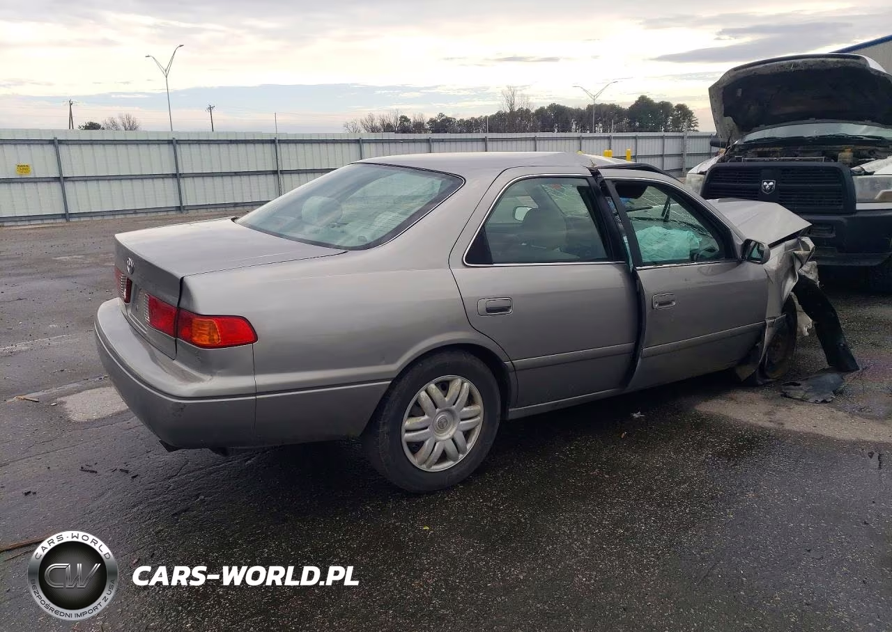 2000 Toyota Camry Ce VIN:4T1BG22K2YU643691 - 3