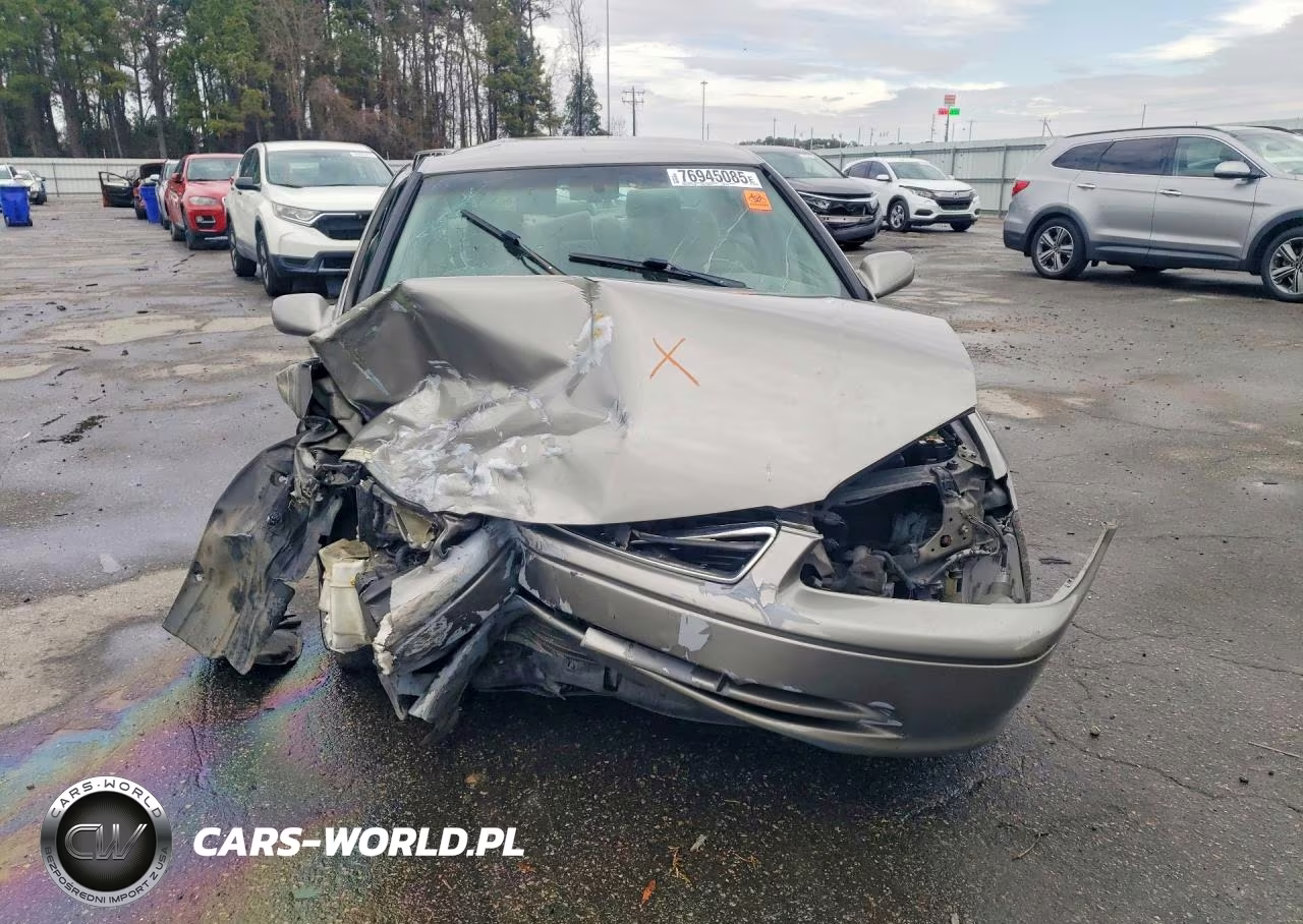 2000 Toyota Camry Ce VIN:4T1BG22K2YU643691 - 5
