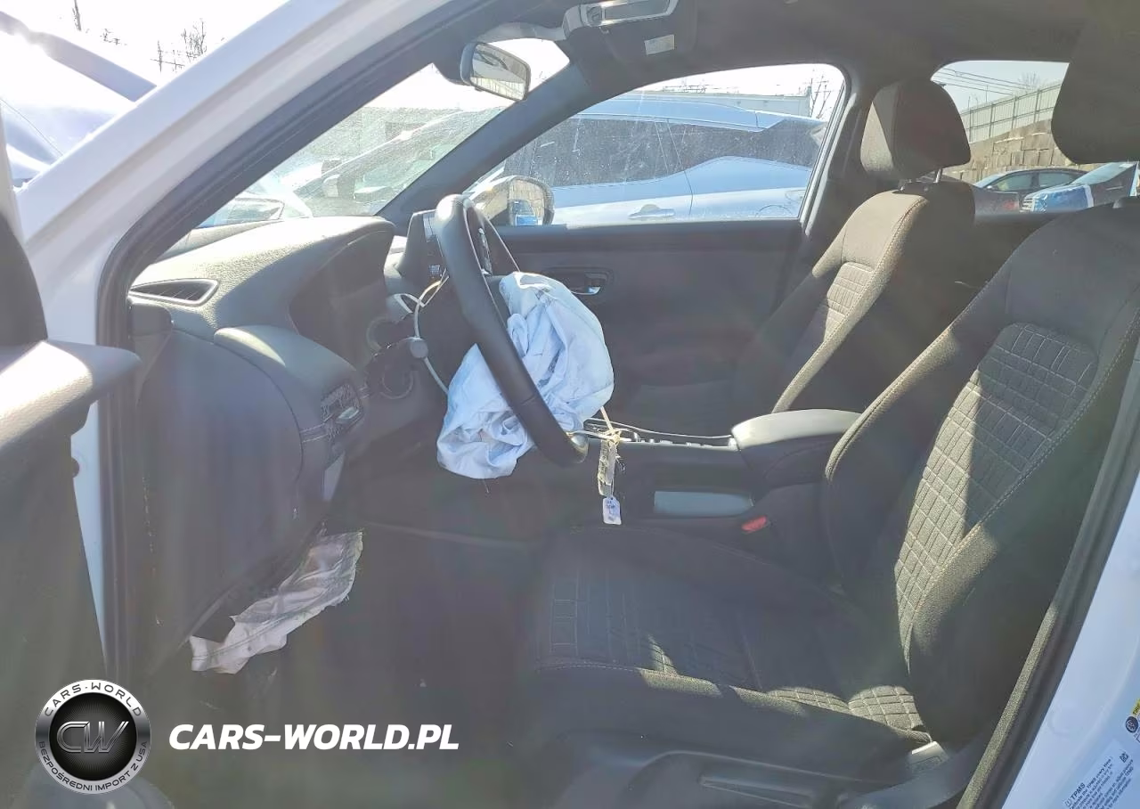 2026 Honda Hr-V Sport VIN:3CZRZ1H5XTM705760 - 7
