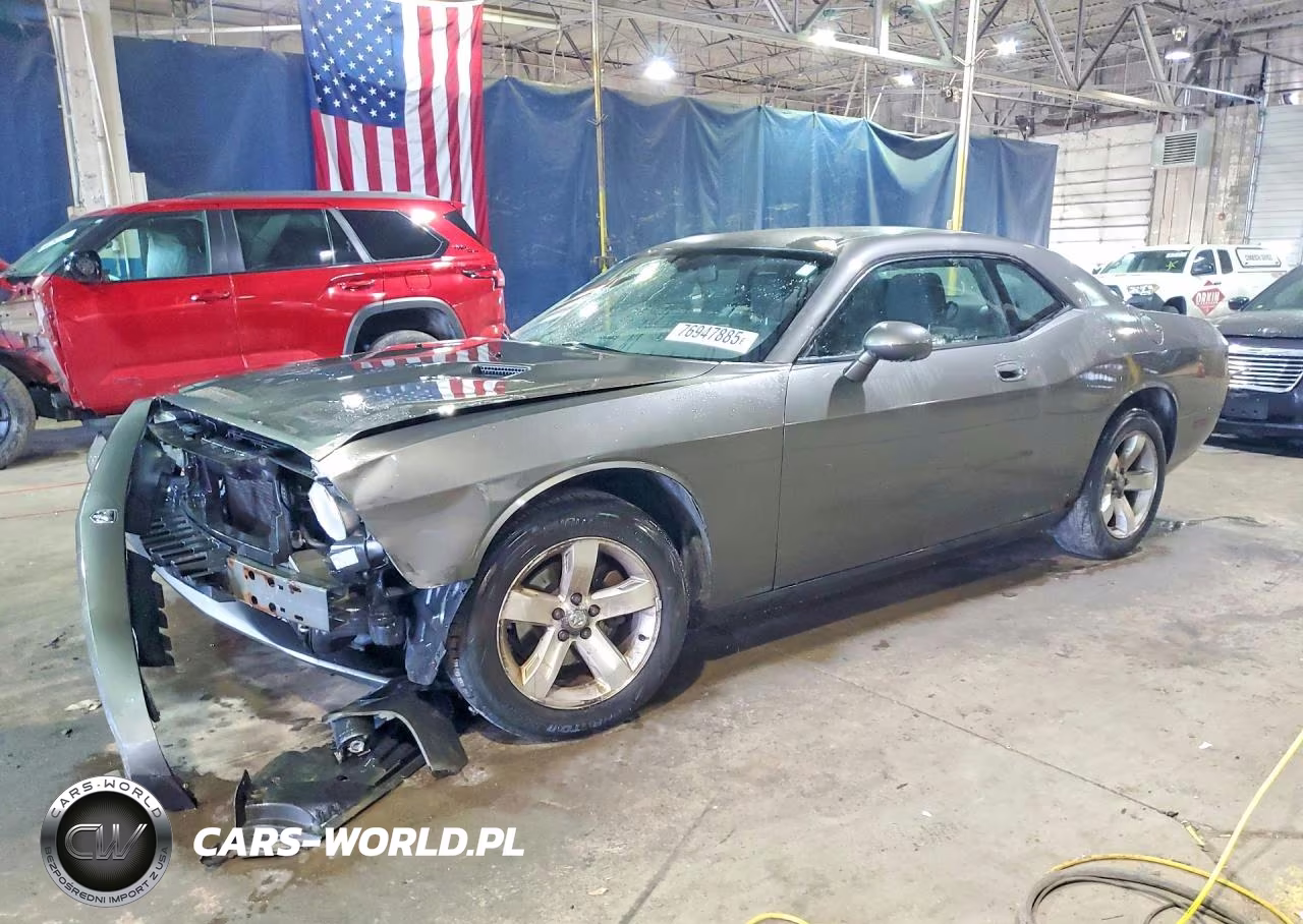 2009 Dodge Challenger Se