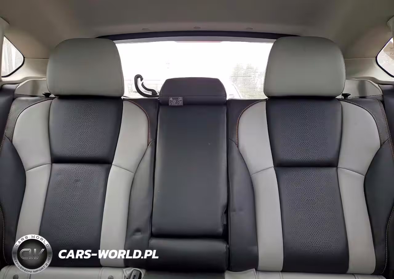 2019 Subaru Crosstrek Limited VIN:JF2GTAMC3K8228175 - 10