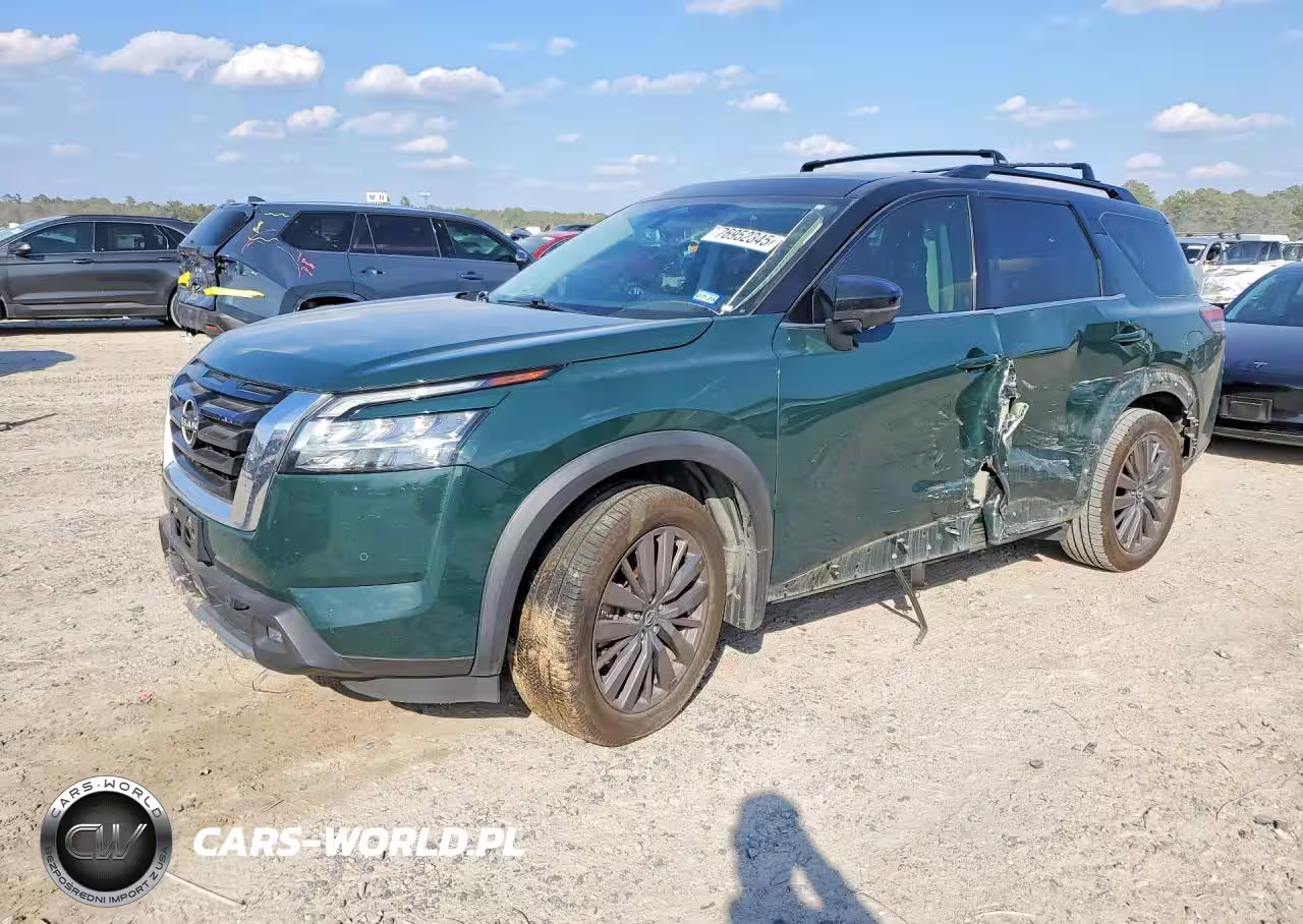 2022 Nissan Pathfinder Sl
