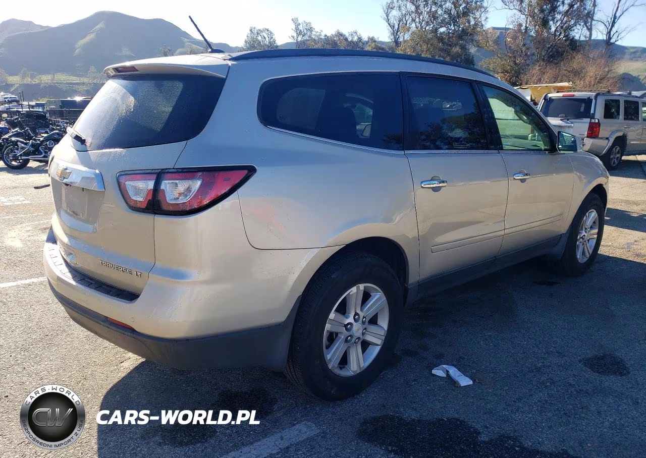 2014 Chevrolet Traverse Lt VIN:1GNKRHKD9EJ364410 - 3