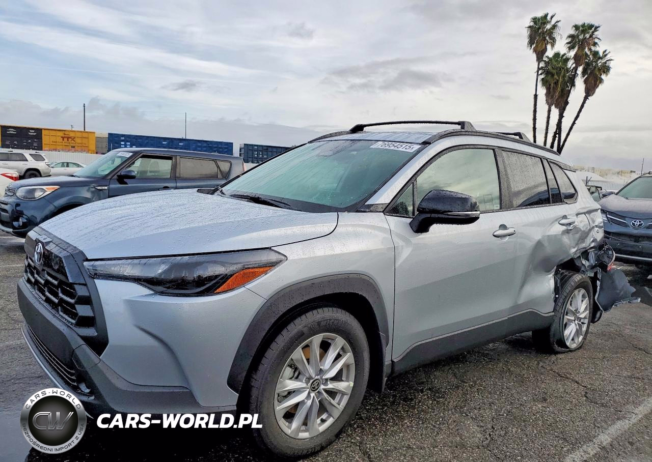 2026 Toyota Corolla Cross Le