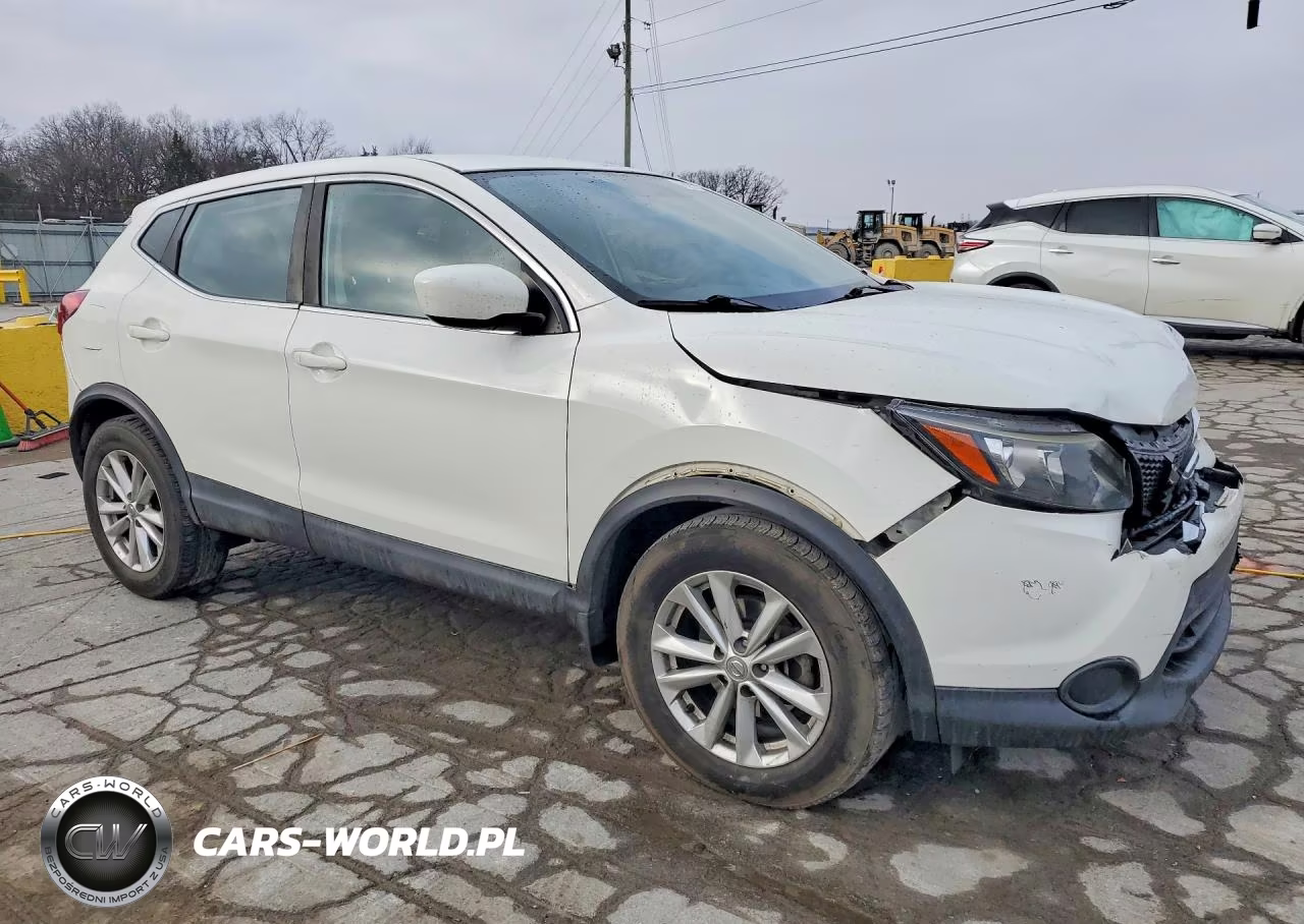 2017 Nissan Rogue Sport S VIN:JN1BJ1CP9HW018271 - 4