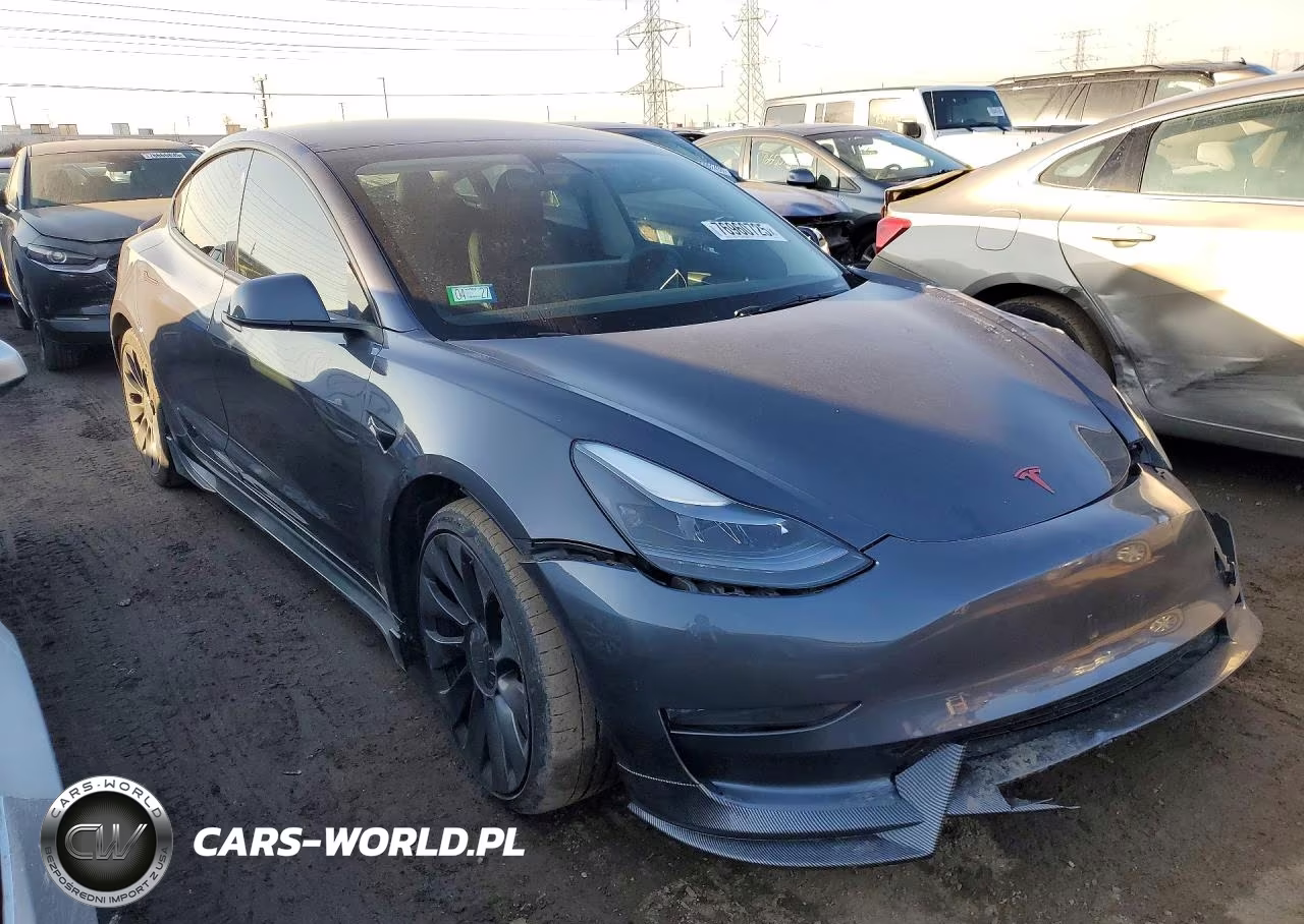 2023 Tesla Model 3 VIN:5YJ3E1ECXPF620115 - 4