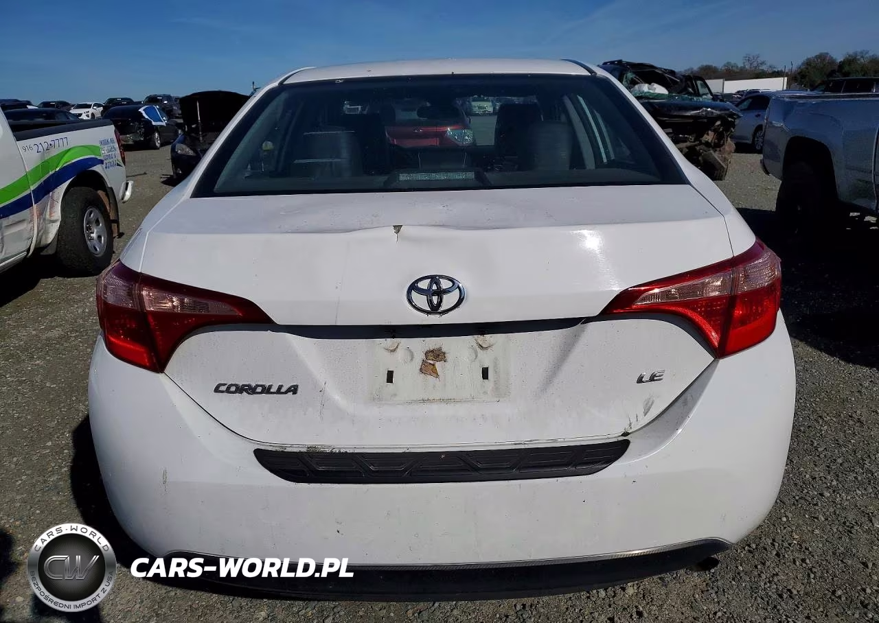 2019 Toyota Corolla L VIN:5YFBURHE4KP879058 - 6