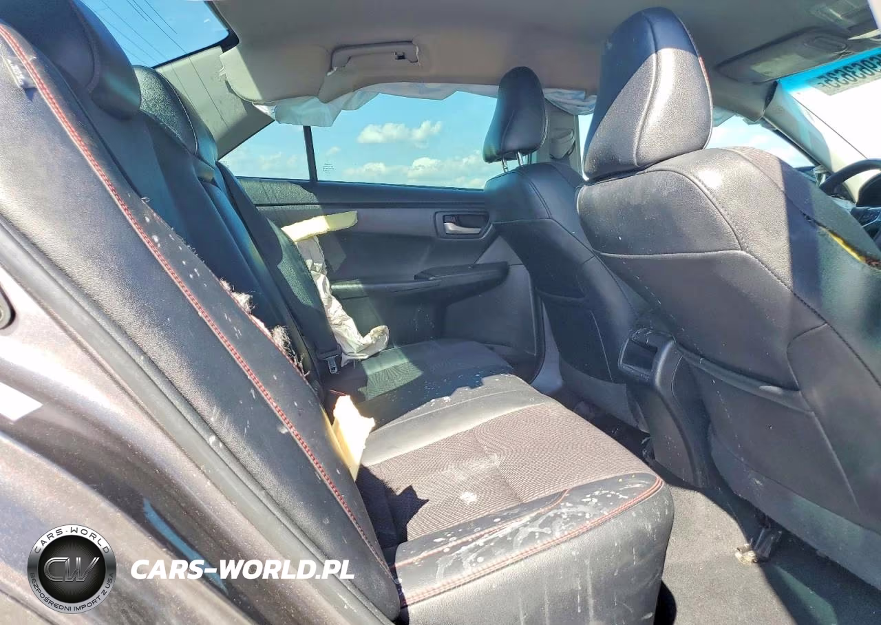 2017 Toyota Camry Le VIN:4T1BF1FKXHU411850 - 10