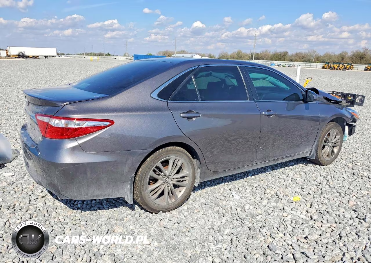 2017 Toyota Camry Le VIN:4T1BF1FKXHU411850 - 3