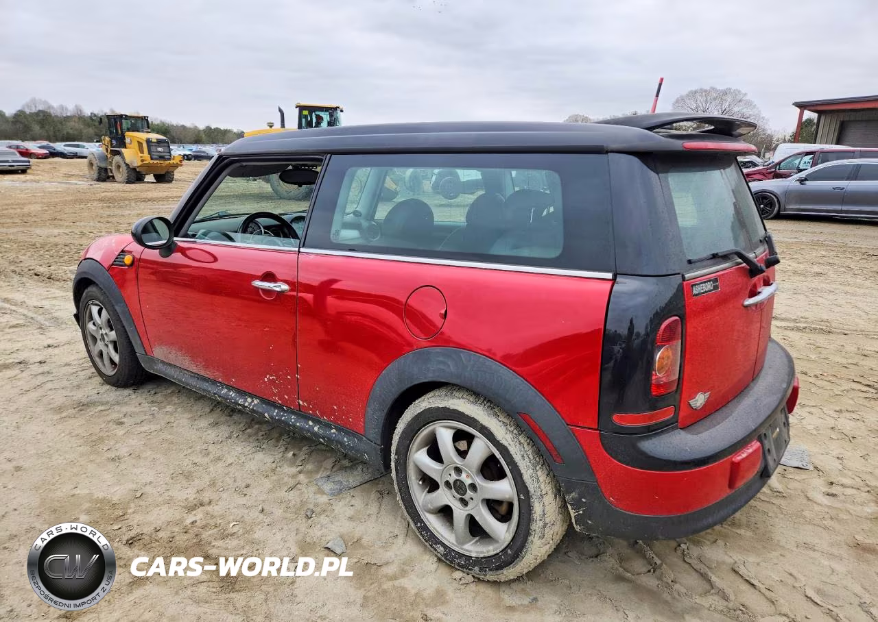 2010 Mini Cooper Clubman VIN:WMWML3C52ATX51776 - 2