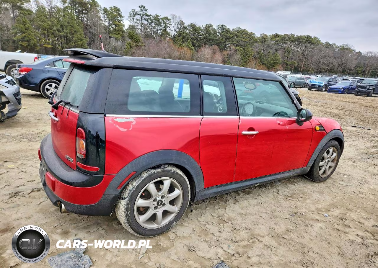 2010 Mini Cooper Clubman VIN:WMWML3C52ATX51776 - 3