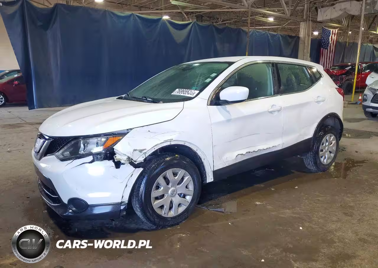 2018 Nissan Rogue Sport S