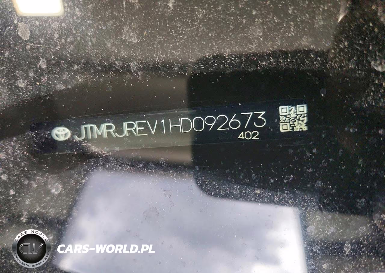 2017 Toyota Rav4 Hv Le VIN:JTMRJREV1HD092673 - 13
