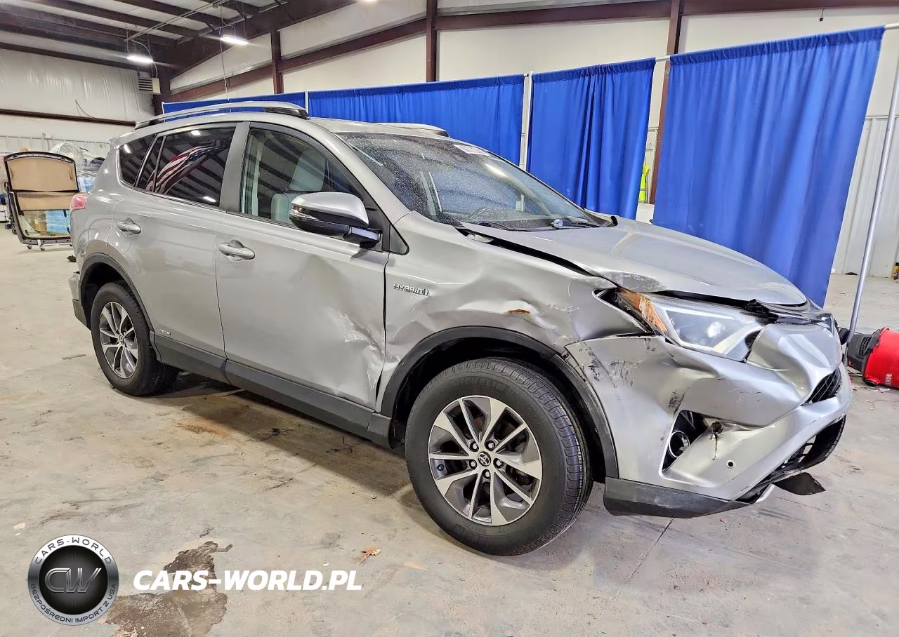 2017 Toyota Rav4 Hv Le VIN:JTMRJREV1HD092673 - 4