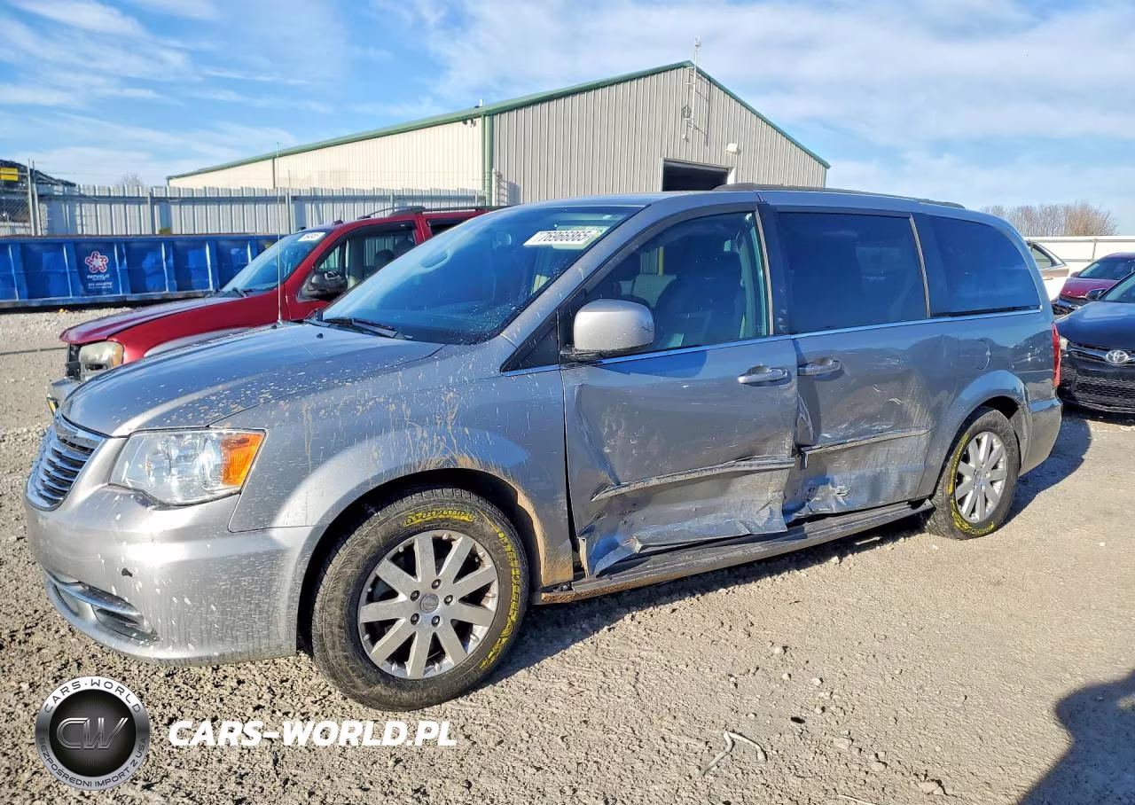 2016 Chrysler Town & Country Touring – zdjęcie 1 z 13