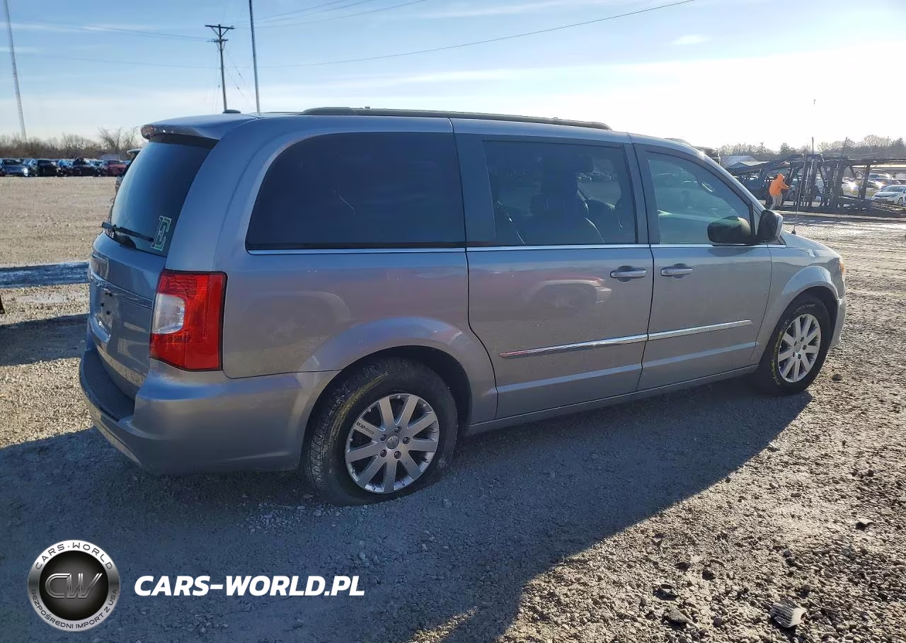 2016 Chrysler Town & Country Touring VIN:2C4RC1BG3GR128408 - 3