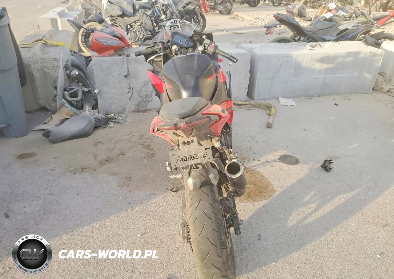 2025 Kawasaki Ex500 VIN:ML5EXGG11SDA54912 - 4
