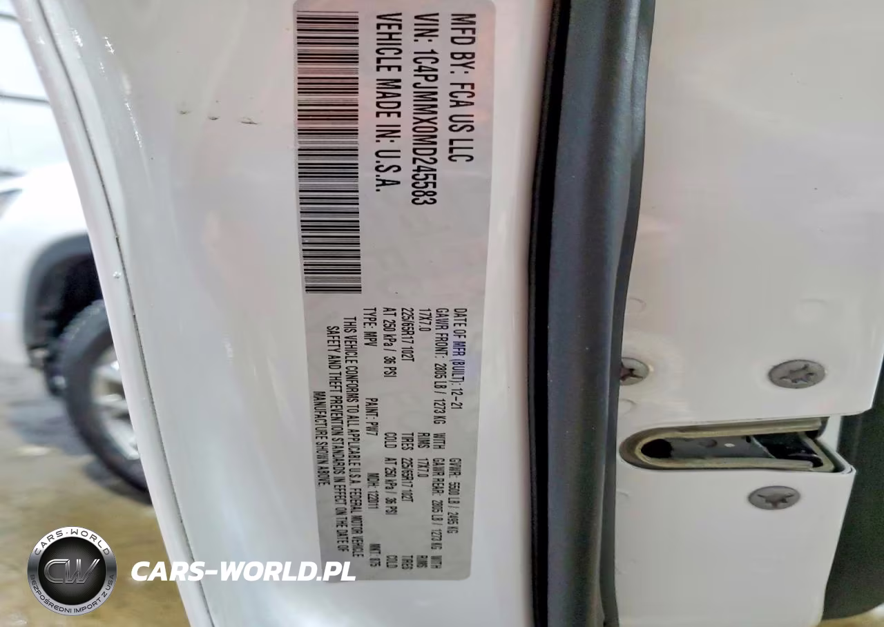 2021 Jeep Cherokee Latitude Lux VIN:1C4PJMMX0MD245583 - 13