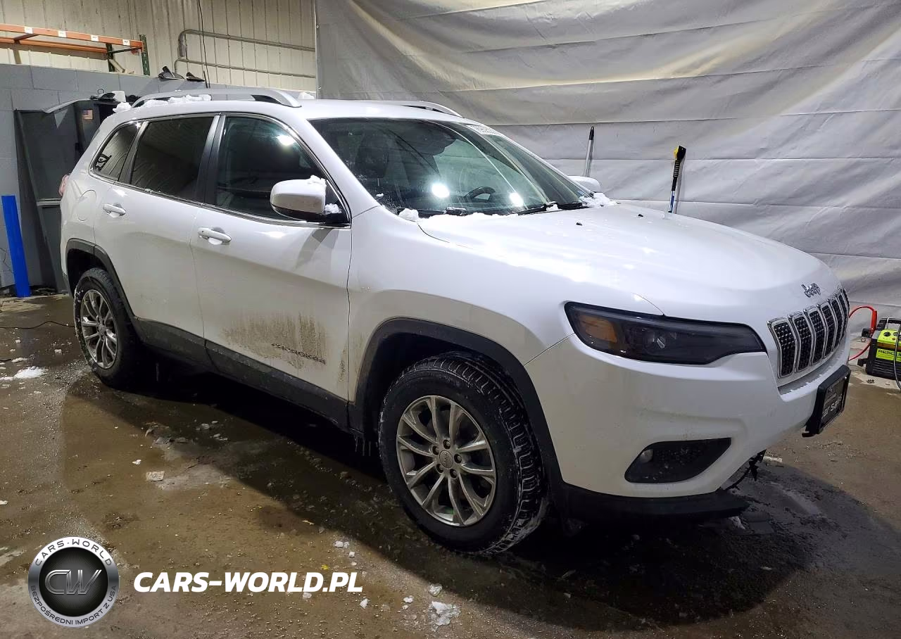 2021 Jeep Cherokee Latitude Lux VIN:1C4PJMMX0MD245583 - 4