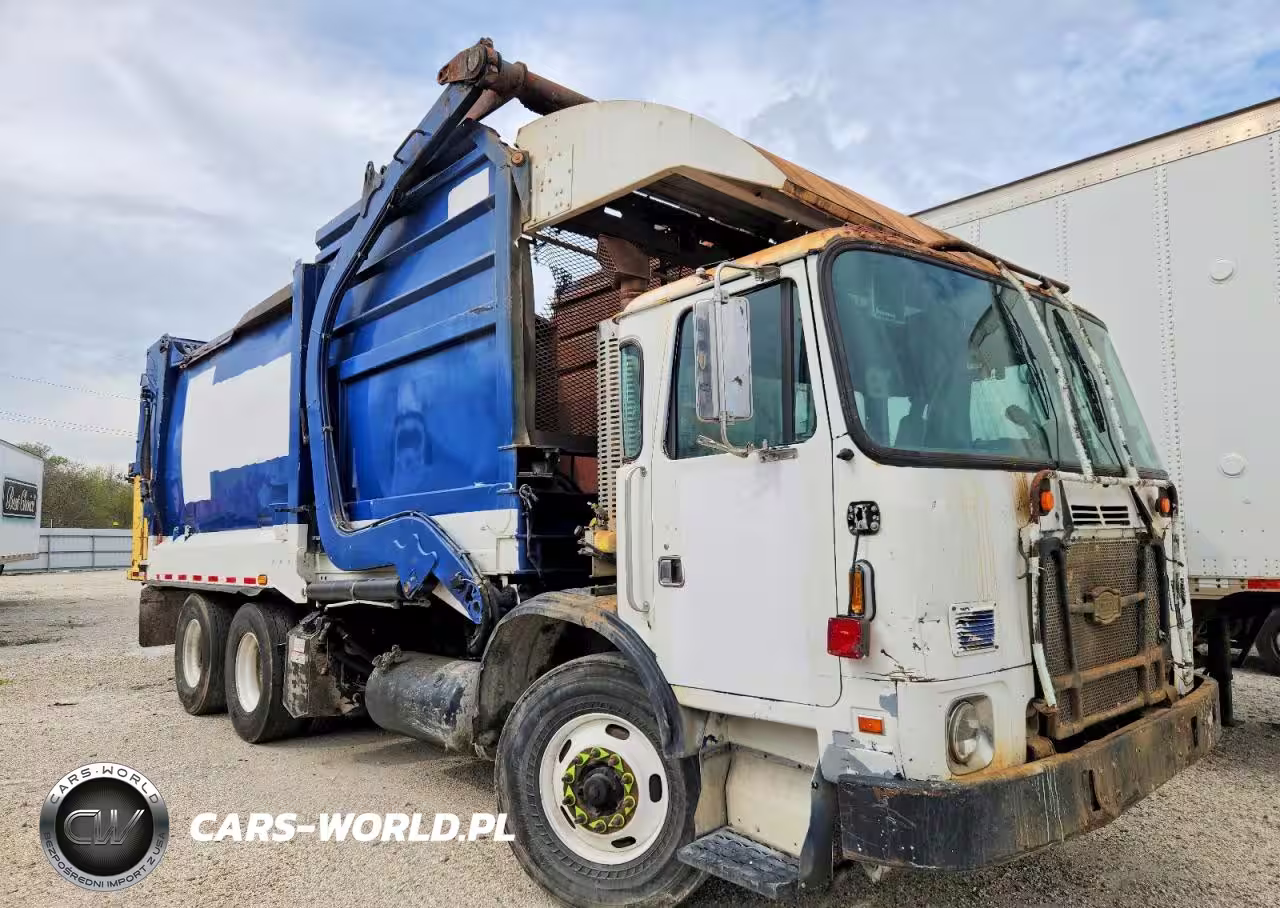 2016 Autocar Llc Xpeditor