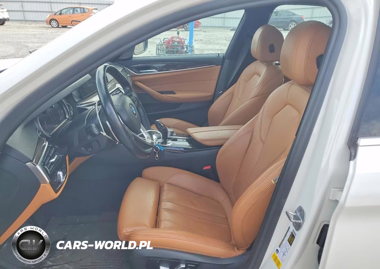 2018 BMW 530 I VIN:WBAJA5C5XJWA38114 - 7