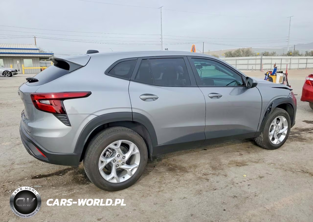 2025 Chevrolet Trax Ls VIN:KL77LFEP9SC272172 - 3