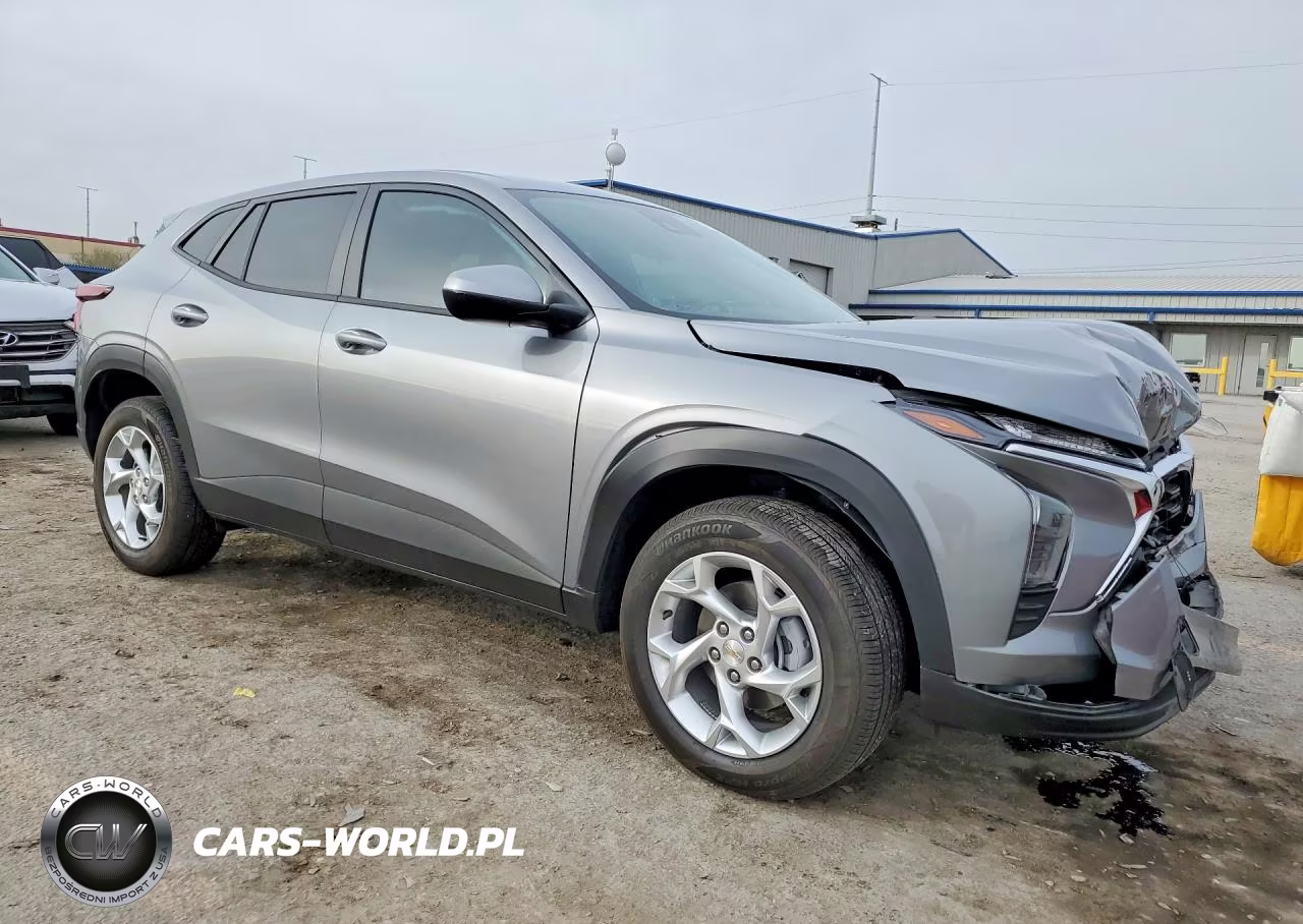 2025 Chevrolet Trax Ls VIN:KL77LFEP9SC272172 - 4