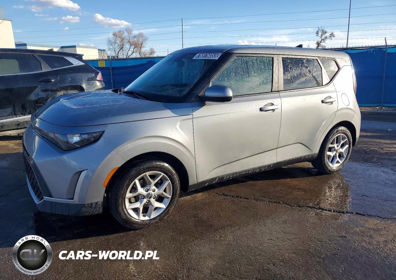 2023 Kia Soul Lx