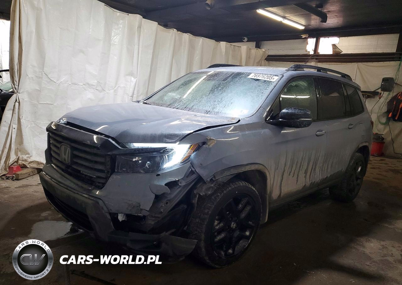 2024 Honda Passport Black Edition