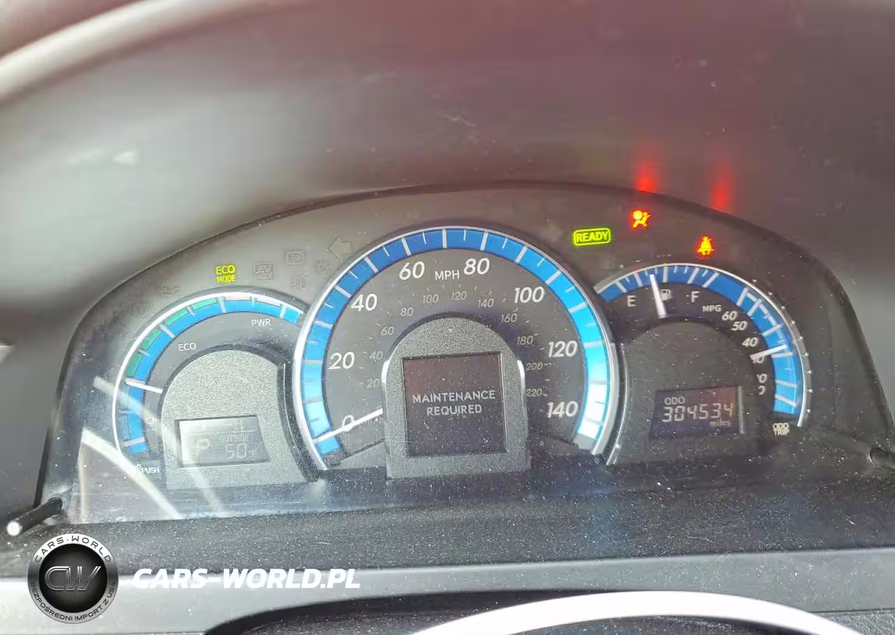 2014 Toyota Camry Hybrid VIN:4T1BD1FK6EU107447 - 9