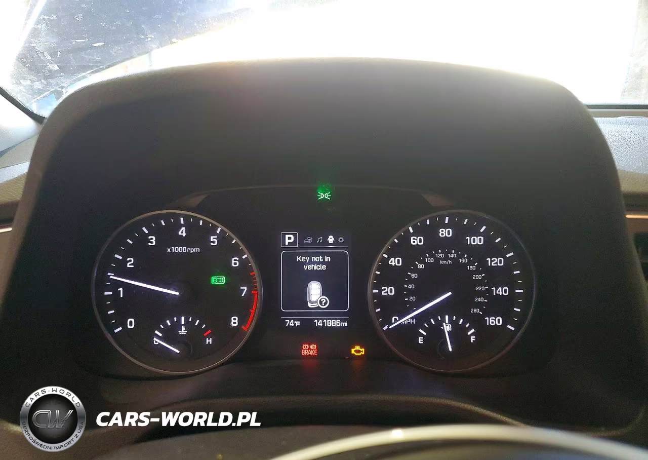 2018 Hyundai Elantra Sel VIN:5NPD84LF4JH369143 - 9