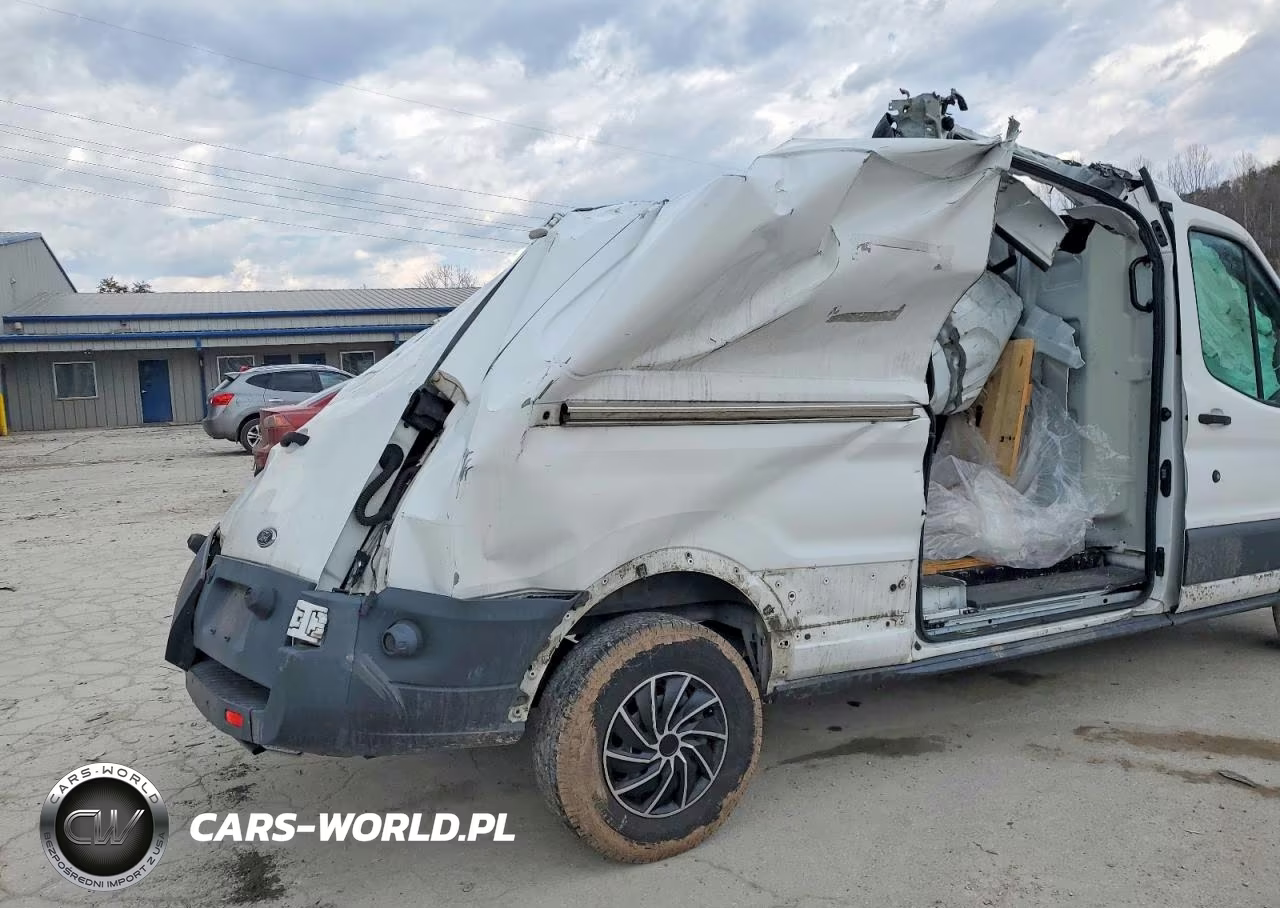 2017 Ford Trans 250 VIN:1FTYR2XM5HKA51829 - 10