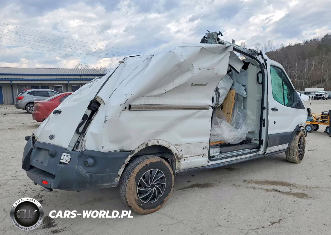 2017 Ford Trans 250 VIN:1FTYR2XM5HKA51829 - 3