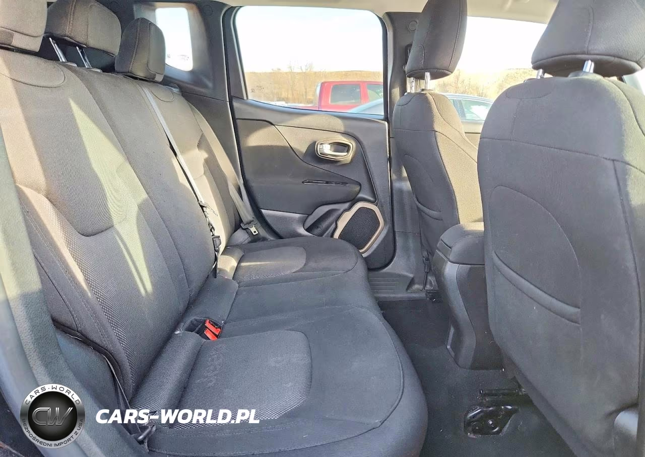 2017 Jeep Renegade Latitude VIN:ZACCJBBB1HPF22789 - 11