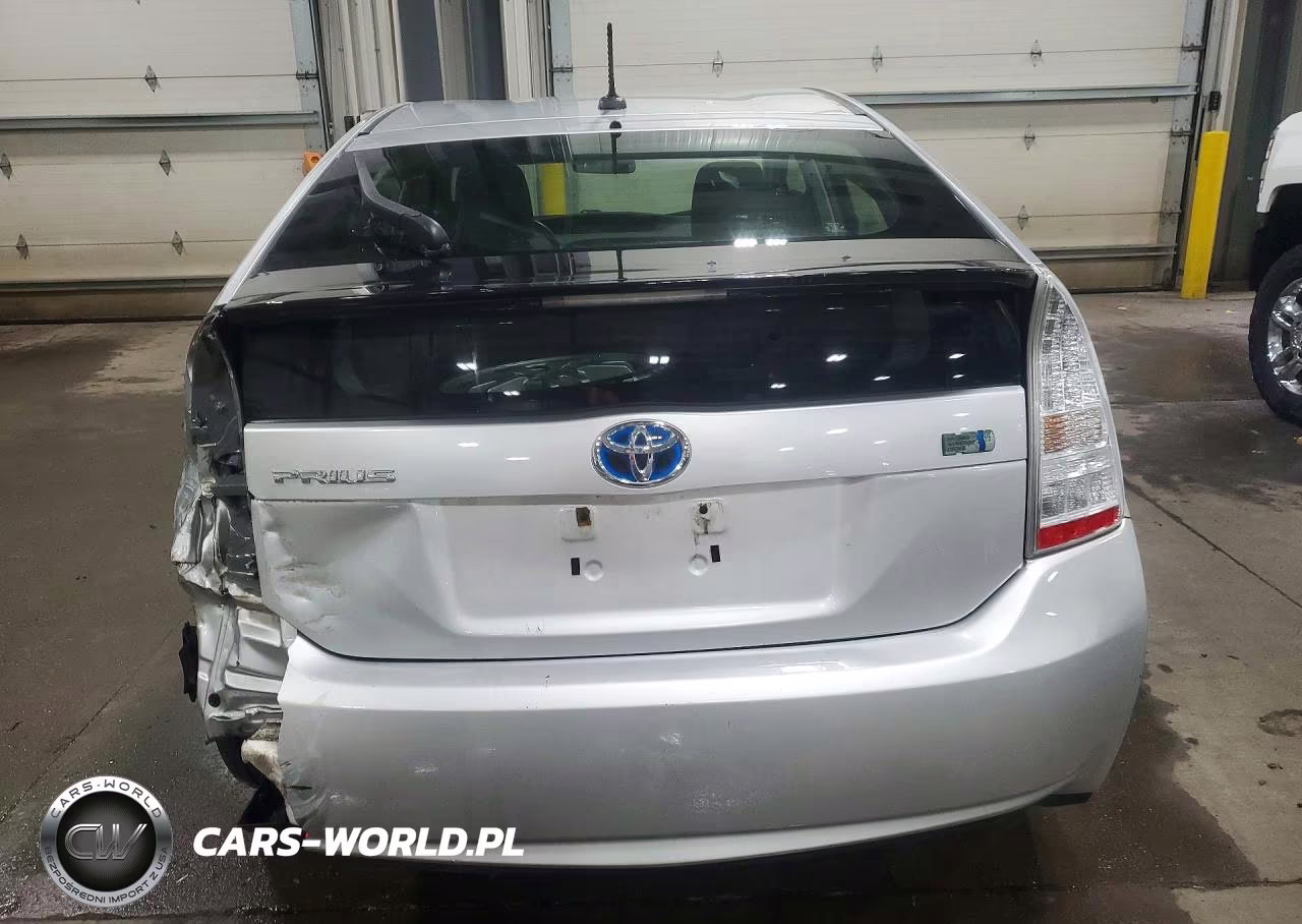 2011 Toyota Prius Two VIN:JTDKN3DU1B0319340 - 6