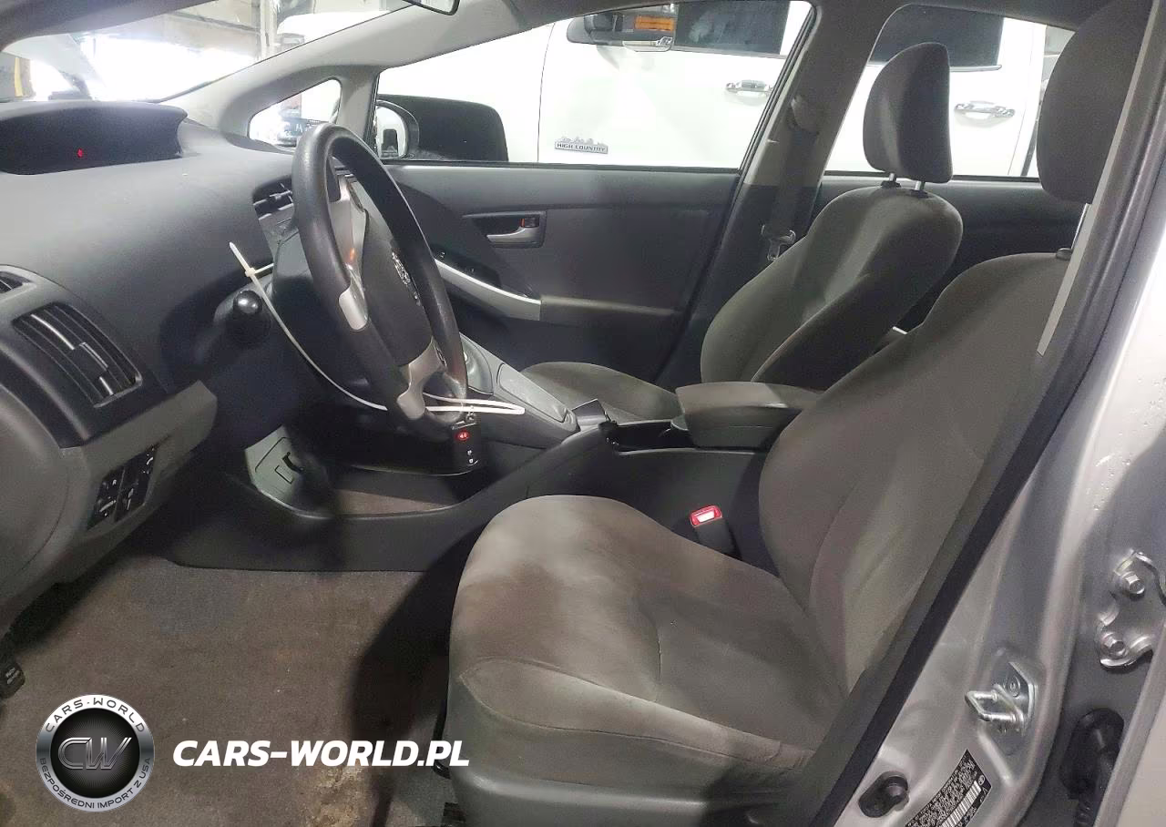 2011 Toyota Prius Two VIN:JTDKN3DU1B0319340 - 7